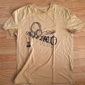 Banana republic tee